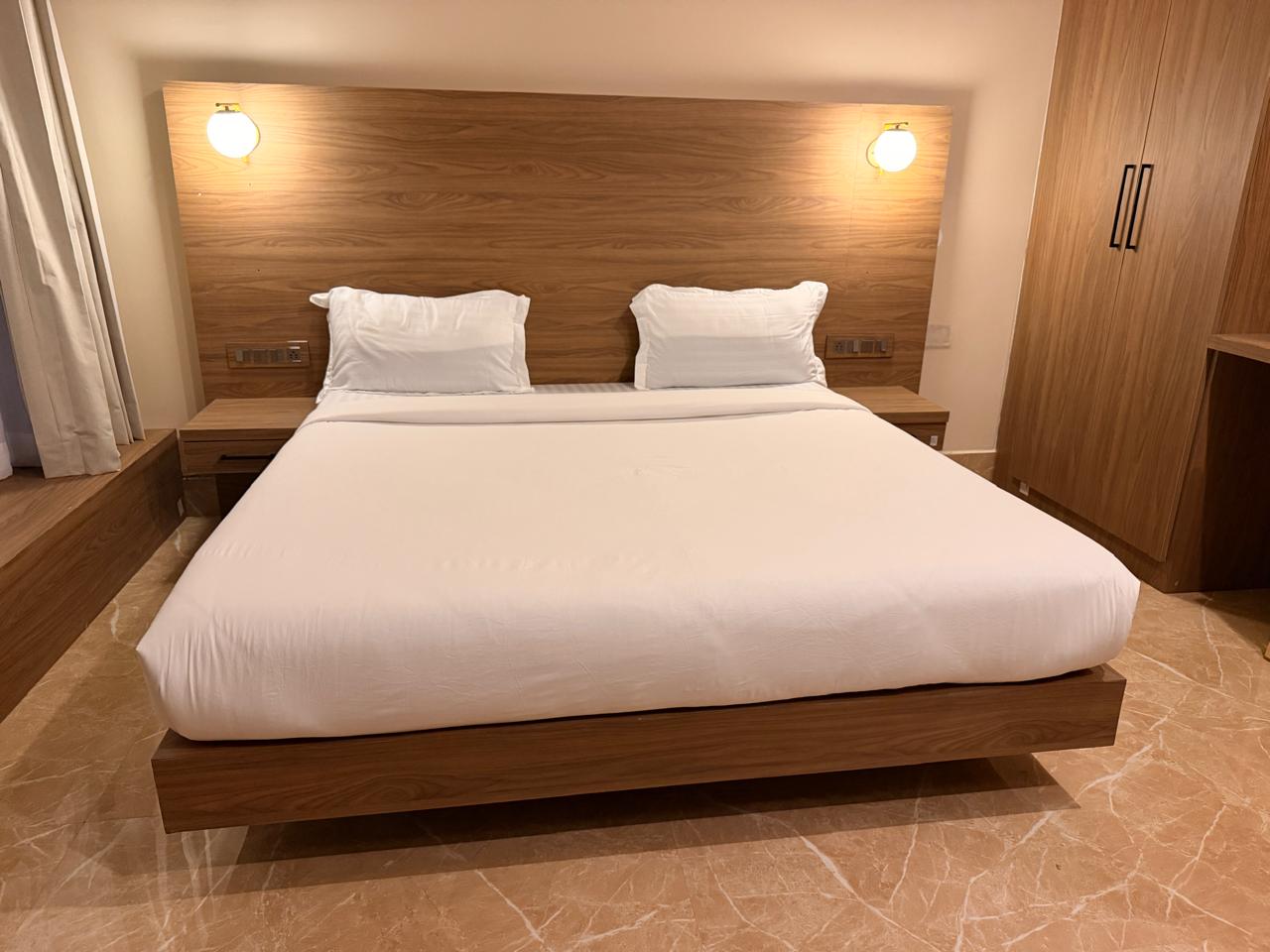 Standard King Room